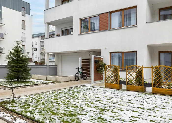 Wyjatkowe Apartamenty Z Parkingiem W Centrum Swinoujscia By Noclegi Renters