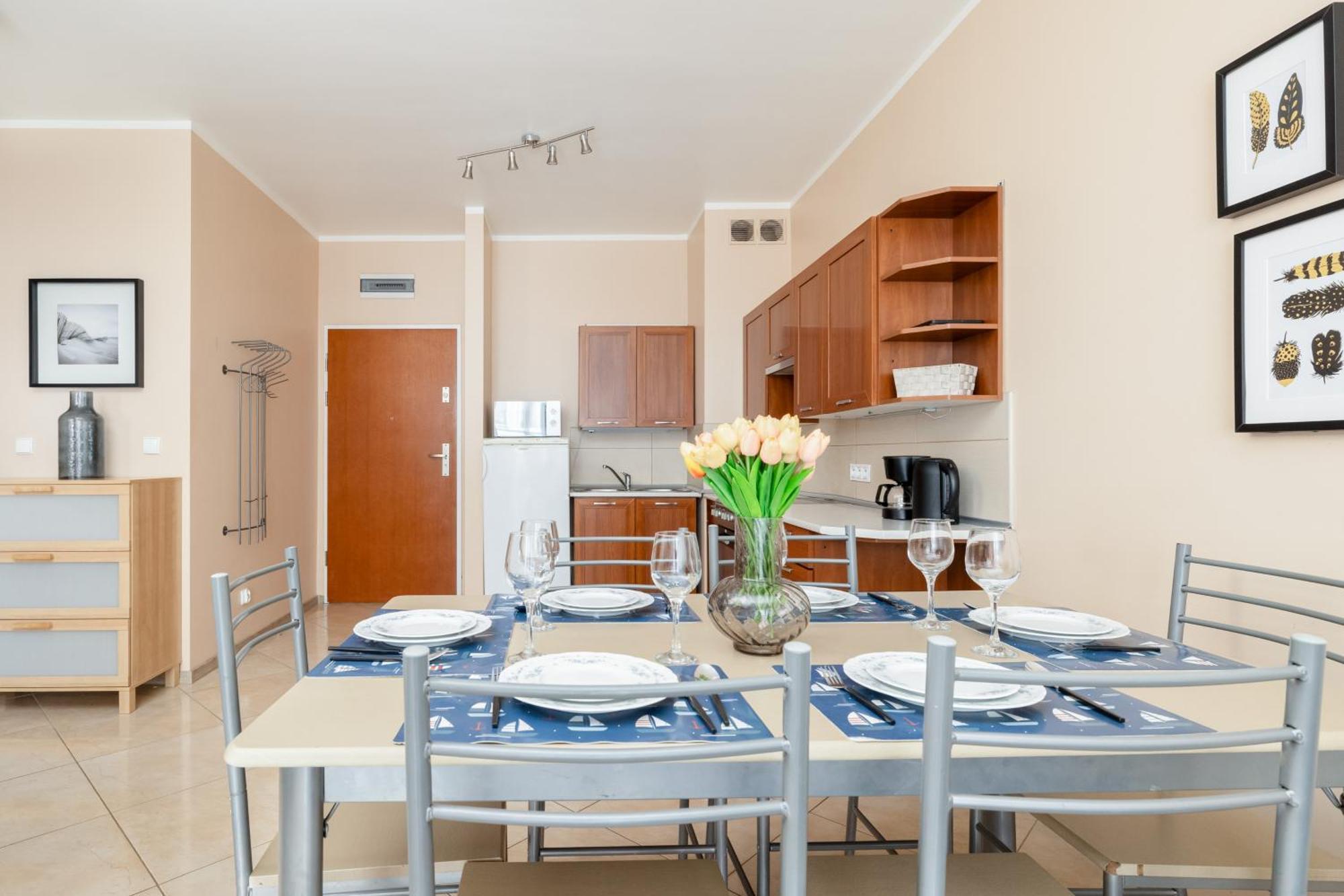 Wyjatkowe Z Parkingiem W Centrum Swinoujscia By Renters Apartment